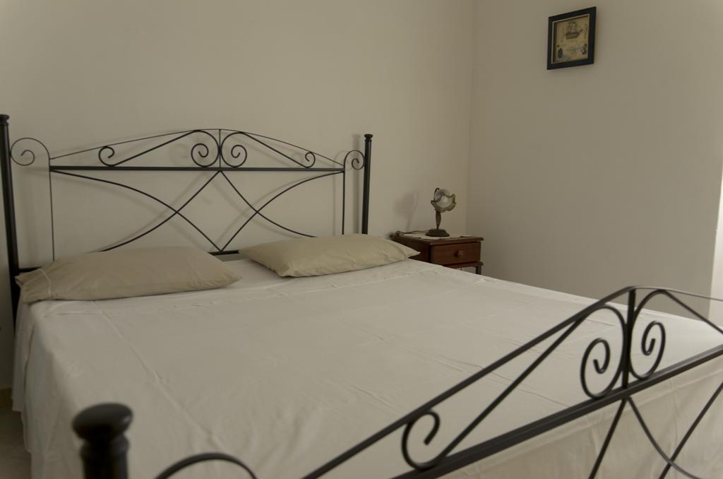 Fuori Rotta Holiday Home มารุจจิโอ ภายนอก รูปภาพ